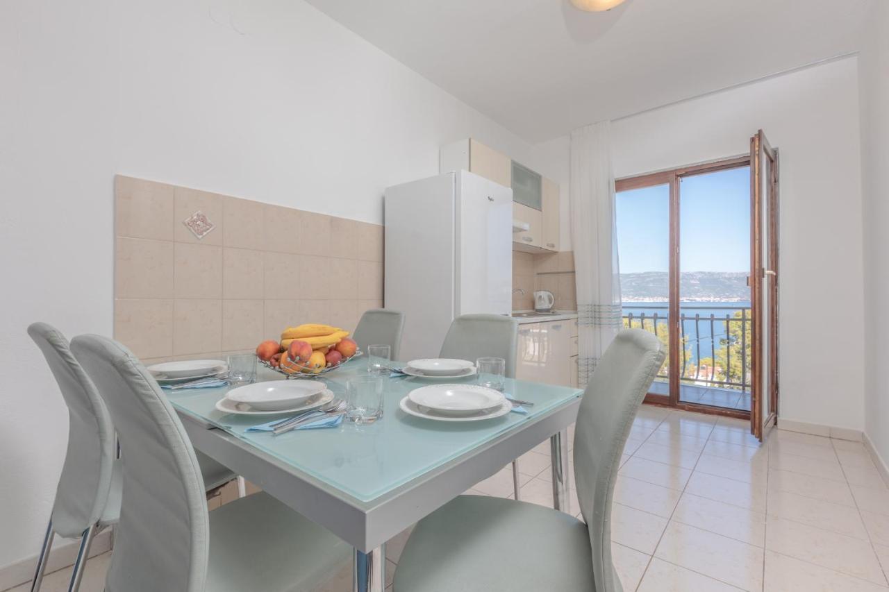 Holiday Home Insulam Mare Трогир Екстериор снимка